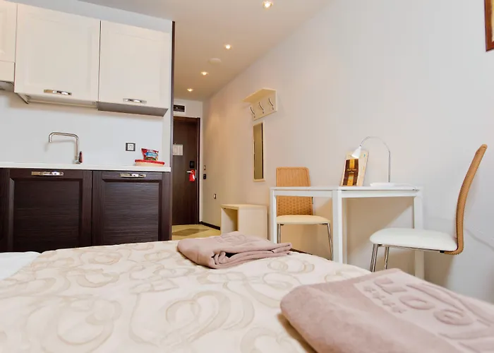 Galeon & Hotell Slăntjev Brjag