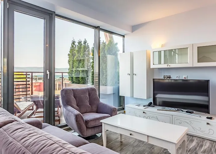 Galeon & Hotell Slăntjev Brjag