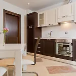 מלון Galeon & 5*