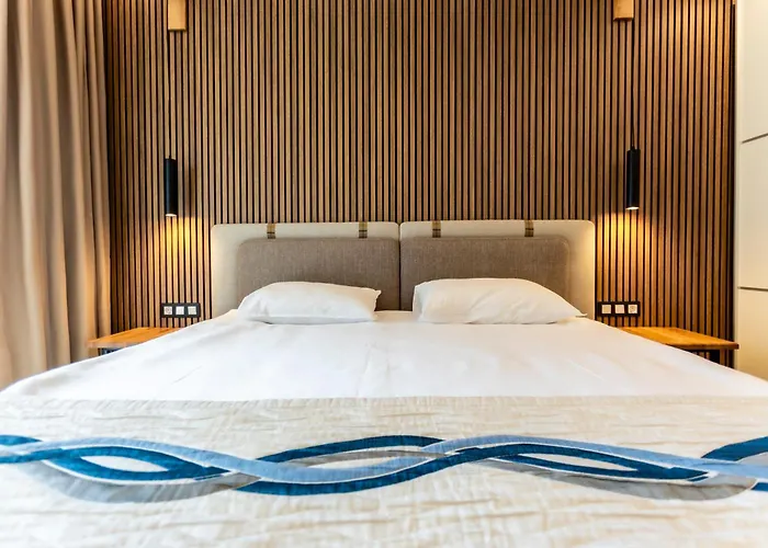 Galeon & Hotell Slăntjev Brjag